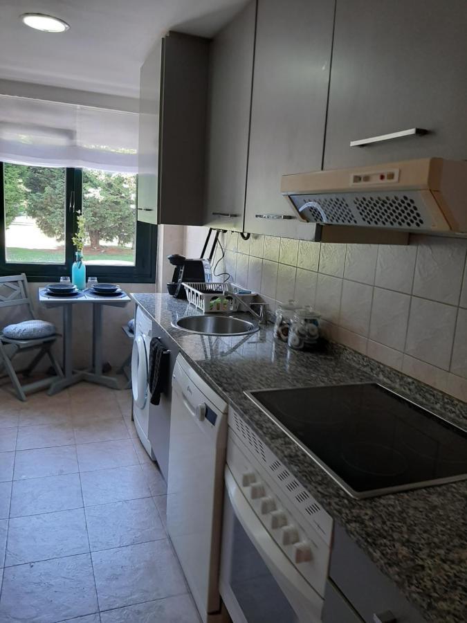 Ferienwohnung El Neru. En Zona Verde Y Junto Al Mar. Gijón Exterior foto